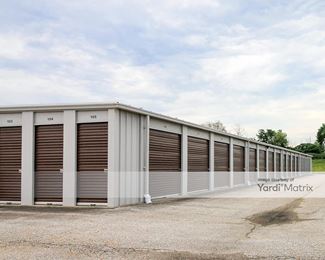 Photo 2 of Middlefield Home-Business Storage - 16485 Industry Drive, Middlefield, OH