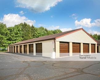Photo 2 of Hudson Drive Self Storage - 4381 Hudson Drive, Stow, OH
