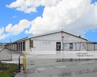 Photo 1 of Perry Storage - 916 Genoa Road SW, Massillon, OH