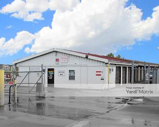 Photo 2 of Perry Storage - 916 Genoa Road SW, Massillon, OH