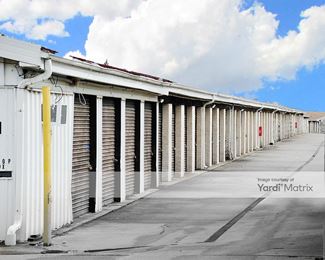 Photo 3 of Perry Storage - 916 Genoa Road SW, Massillon, OH