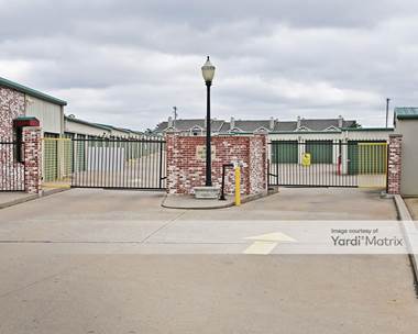 Storage Units for Rent available at 9135 South Sheridan Road, Tulsa, OK 74133