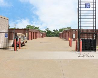 Photo 2 of Devon Self Storage - 13455 South Memorial Drive, Bixby, OK
