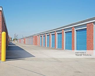 Photo 4 of Move It Self Storage - 6534 South Staples Street, Corpus Christi, TX
