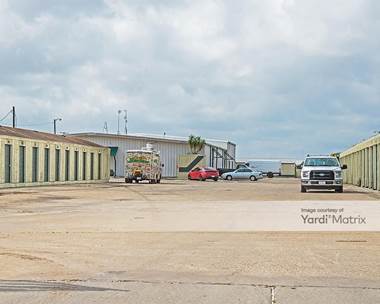 Storage Units for Rent available at 6429 Crosstown Expwy, Corpus Christi, TX 78417