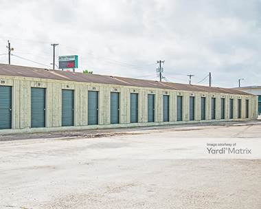 Storage Units for Rent available at 6429 Crosstown Expwy, Corpus Christi, TX 78417