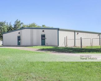 Photo 2 of Southern Star Self Storage - 2517 Highway 35 North Bypass, Rockport, TX