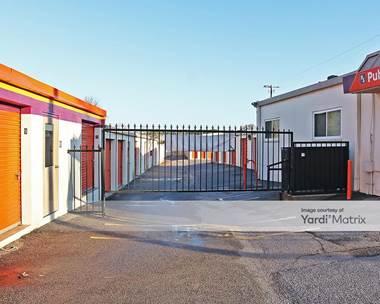 Storage Units for Rent available at 1648 Airport Blvd, West Columbia, SC 29169