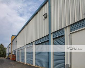 Photo 4 of Extra Space Storage - 100 Upper Silver Lake Road, Newtown, PA