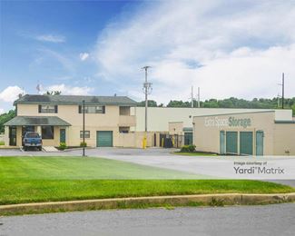 Photo 3 of Extra Space Storage - 121 Ruthar Drive, Newark, DE