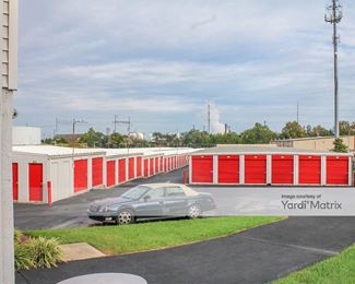 Photo 2 of iStorage - 1050 Ridge Road, Claymont, DE