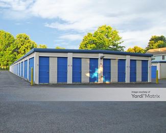 Photo 3 of Columbia Self Storage - 1025 US-206, Bordentown, NJ