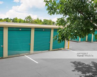 Photo 2 of iStorage - 469 Hurffville Cross Keys Road, Sewell, NJ