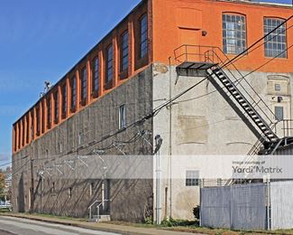 Photo 2 of 422 Spacemall Self Storage - 119 Montgomery Avenue, Oaks, PA