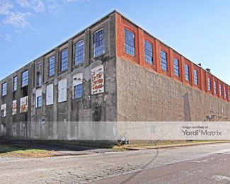 Photo 3 of 422 Spacemall Self Storage - 119 Montgomery Avenue, Oaks, PA