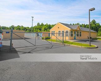 Photo 1 of We-Store - 856 Sicklerville Road, Williamstown, NJ