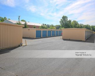Photo 2 of We-Store - 856 Sicklerville Road, Williamstown, NJ