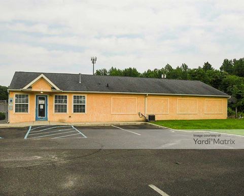 Photo 4 of We-Store - 856 Sicklerville Road, Williamstown, NJ