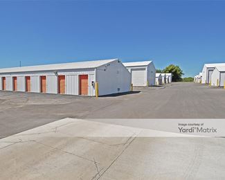 Photo 3 of StorageMart - 24610 East US Highway 50, Lee's Summit, MO
