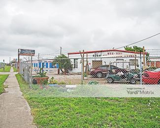 Photo 2 of Crosstown Mini-Storage - 4066 Crosstown Road, Corpus Christi, TX