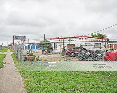 Storage Units for Rent available at 4066 Crosstown Road, Corpus Christi, TX 78415