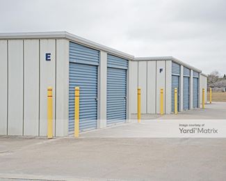 Photo 5 of Move It Storage - 6857 South Staples Street, Corpus Christi, TX