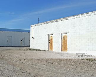 Photo 3 of KO Storage - 1901 West Florida Avenue, Midland, TX