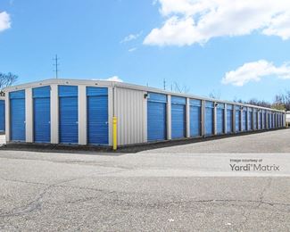 Photo 4 of Storage Rentals of America - 999 West Silver Lake Road, Fenton, MI