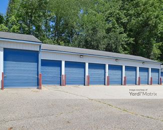 Photo 3 of Pirates Cove Self Storage - 250 South Bedford Road, Battle Creek, MI