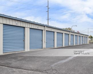 Photo 6 of National Storage - 7286 Grand River, Brighton, MI
