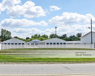 Photo 2 of State Mini Storage - 3946 East State Road, Bath, MI
