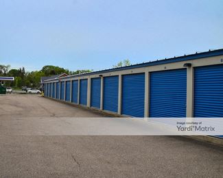 Photo 3 of Storage Rentals of America - 4480 Fenton Road, Flint, MI