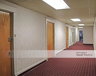 Photo 4 of Absolute Storage - 1419 Kenmore Avenue, Kenmore, NY