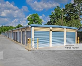 Photo 2 of Ship-N-Store - 13434 Plank Road, Baker, LA