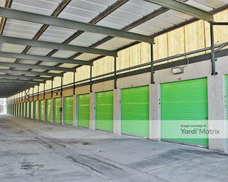Photo 2 of Extra Space Storage - 4756 Florida Blvd, Baton Rouge, LA