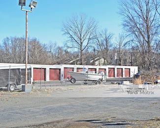 Photo 4 of 10 Federal Self Storage - 4835 Country Club Road, Winston Salem, NC