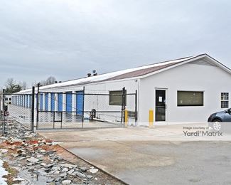 Photo 3 of AAA Self Storage - 5235 High Point Road, High Point, NC