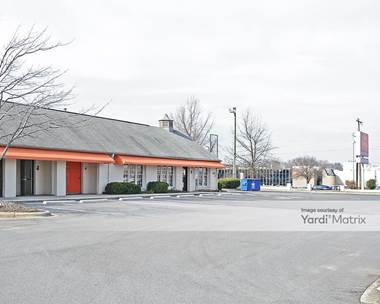 Storage Units for Rent available at 321 North Chimney Rock Road, Greensboro, NC 27409