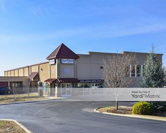 Photo 2 of StorPlace Self Storage - 3510 Central Pike, Hermitage, TN