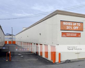 Photo 2 of Public Storage - 450 McNally Drive, Nashville, TN