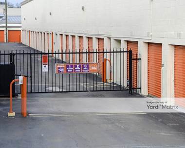 Storage Units for Rent available at 450 McNally Drive, Nashville, TN 37211