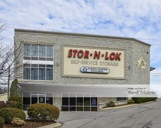 Photo 3 of Stor-N-Lok - 3630 Murphy Road, Nashville, TN