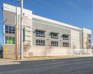 Photo 2 of Extra Space Storage - 121 Madison Street, Nashville, TN