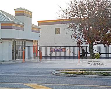 Storage Units for Rent available at 122 Saxon Avenue, Bay Shore, NY 11706