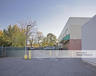 Photo 2 of Extra Space Storage - 270 West Merrick Road, Valley Stream, NY