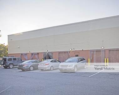 Storage Units for Rent available at 270 West Merrick Road, Valley Stream, NY 11580
