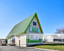 Image for Extra Space Storage - 1960 Veterans Memorial Hwy, Islandia, NY
