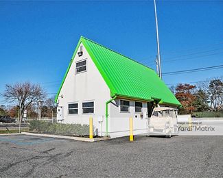 Photo 6 of Extra Space Storage - 1960 Veterans Memorial Hwy, Islandia, NY