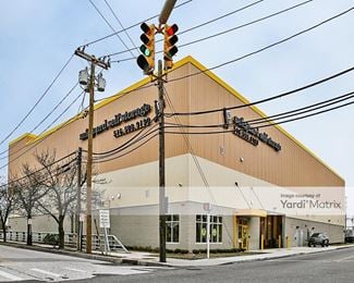 Photo 1 of Safeguard Self Storage - 499 Ocean Avenue, East Rockaway, NY