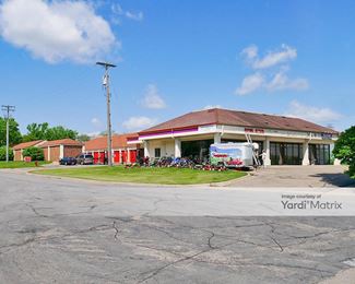 Photo 1 of Public Storage - 2000 Old County Road 34th Place, Burnsville, MN